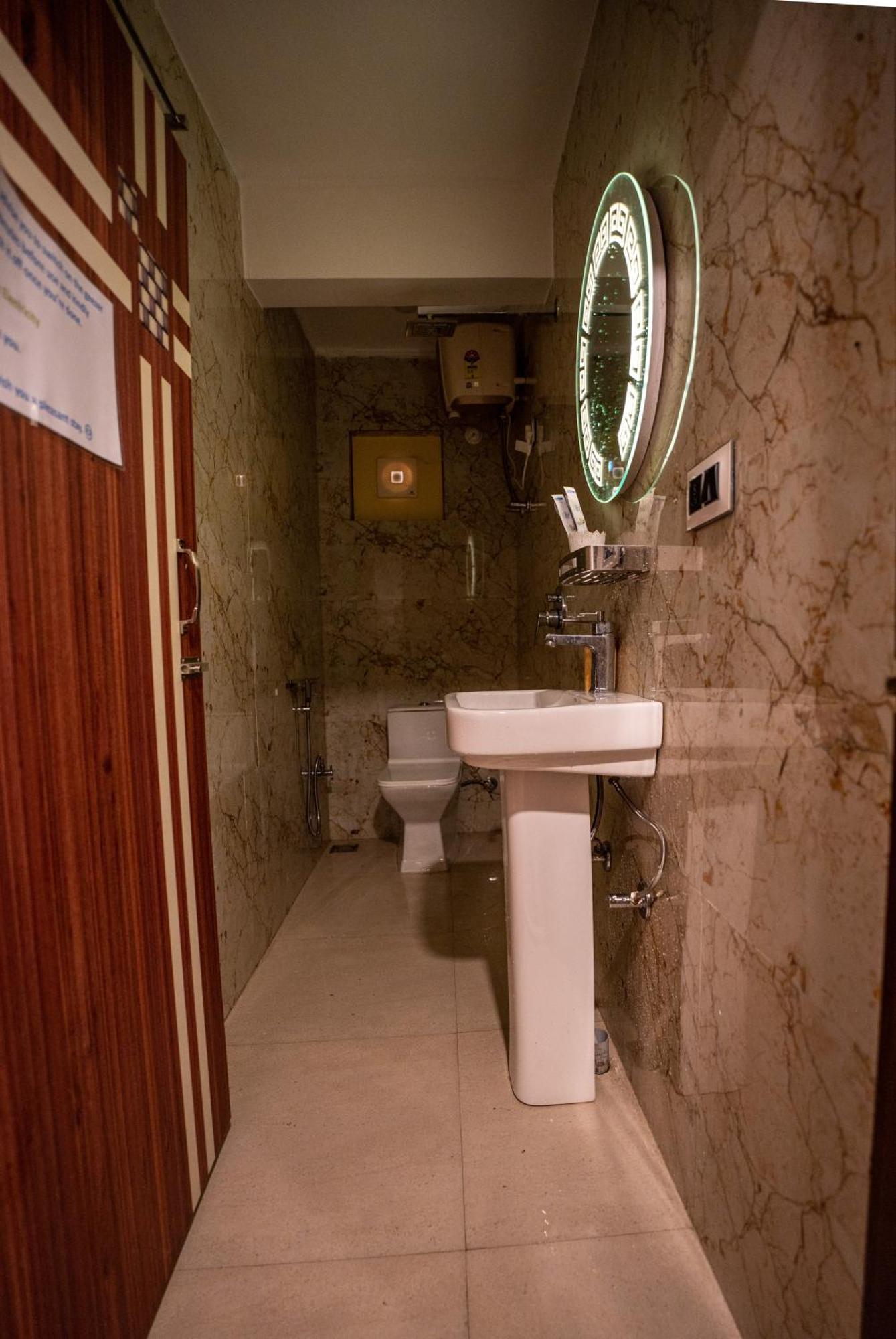 Darjeeling Guest House Deluxe Exterior foto