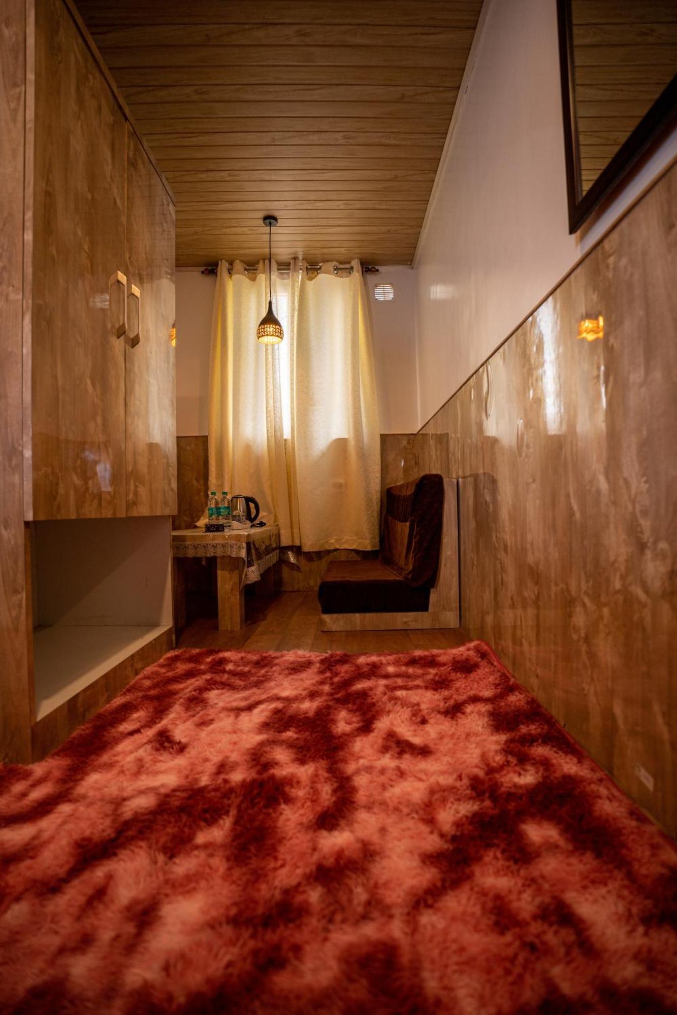 Darjeeling Guest House Deluxe Exterior foto