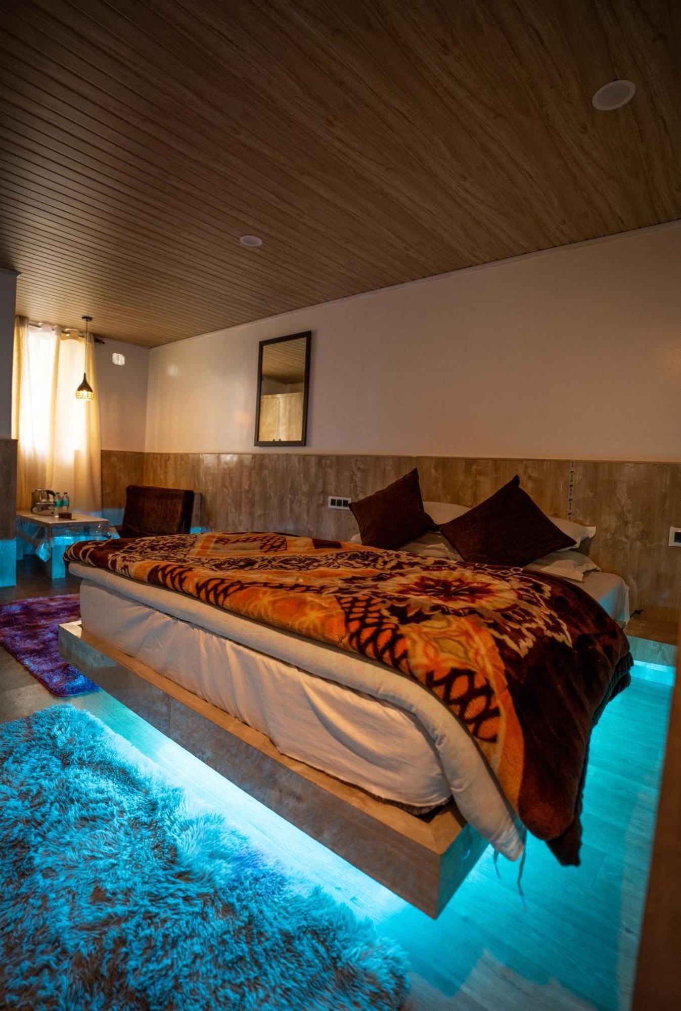 Darjeeling Guest House Deluxe Exterior foto