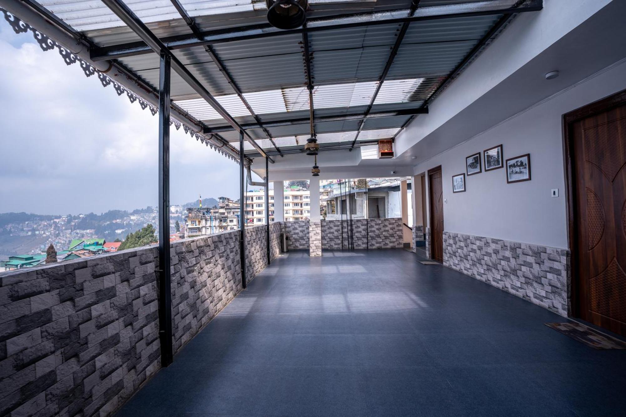 Darjeeling Guest House Deluxe Exterior foto